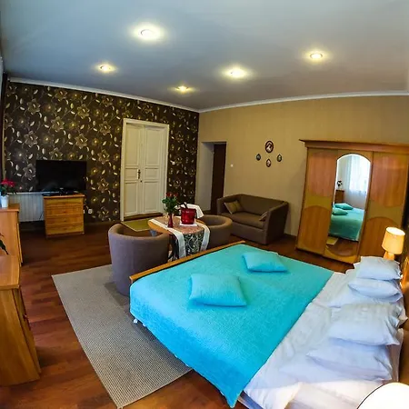 Apartament Kamienica Apartment Plock